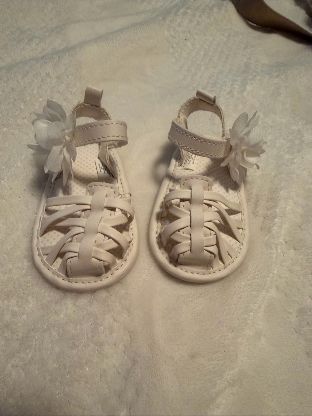 White Baby Girls Floral Strap Sandals